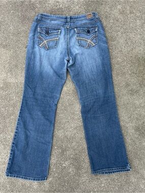 Vintage Y2K LEI Flare Bootcut Low Rise Jeans 11 Embroidered Button Cowgirl